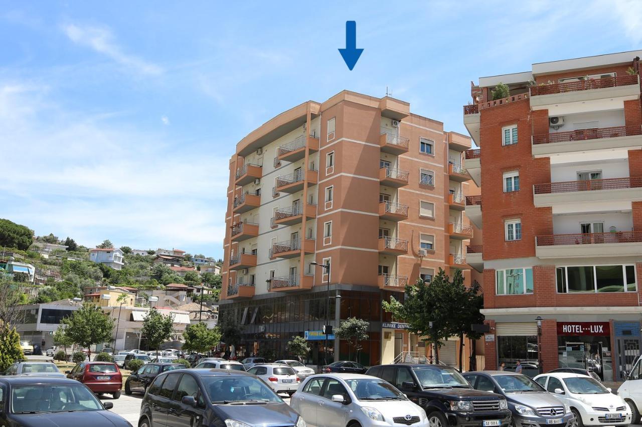 Vlorë Square View Apartment מראה חיצוני תמונה